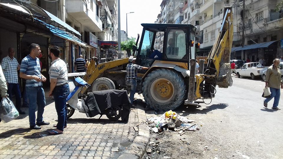 حملة لإزالة جميع الإشغالات العشوائية على طول شارع ابي فراس الحمداني